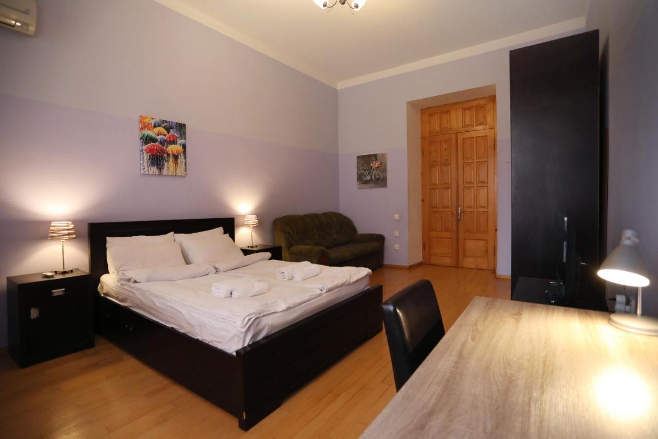 Apart-Hotel David Tbilisi Bagian luar foto